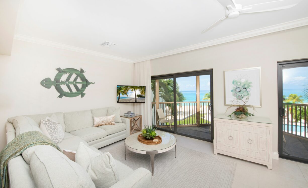 PLANTANA 46, SEVEN MILE BEACH